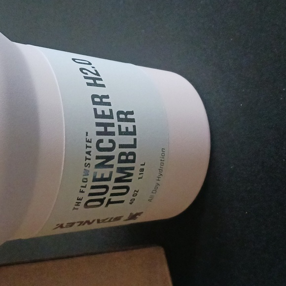 Stanley Light Pink 40oz Cup - Picture 3 of 4